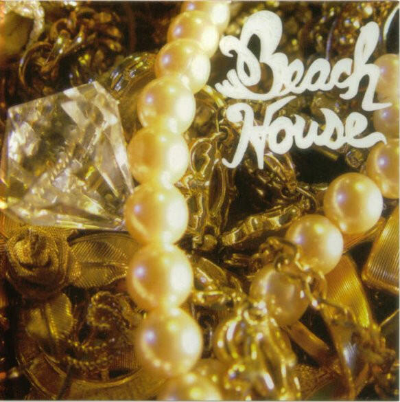 Cover of vinyl record BEACH HOUSE by artist BEACH HOUSE