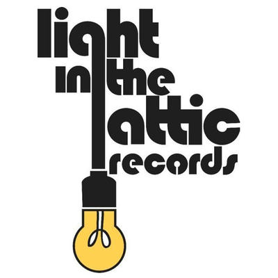 Label LIGHT IN THE ATTIC - Zoezoe Records